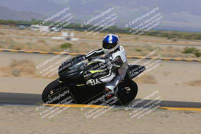 media/Oct-08-2022-SoCal Trackdays (Sat) [[1fc3beec89]]/Turn 9 Inside (10am)/